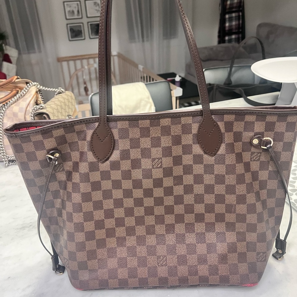 Fair Condition LV Neverfull
